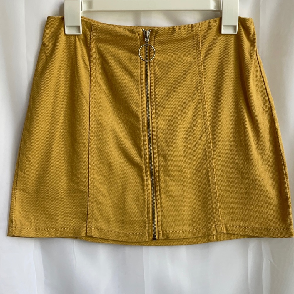 Chloe & Katie Mini Skirt